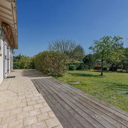 Casa de Férias La Châtelaine - A 25min De St Emilion Saint-Seurin-sur-l'Isle