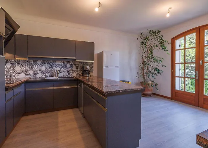 Semesterbostad La Chatelaine - A 25min De St Emilion *